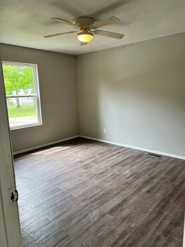 Foto del edificio - 3 Bed 2 Bath House