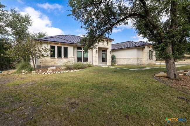 Foto del edificio - 2471 George Pass