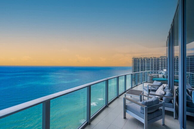 Building Photo - 4111 S Ocean Dr
