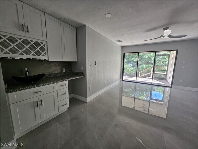 Foto del edificio - 17756 Park Village Blvd