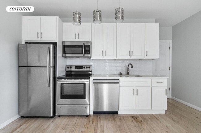 Building Photo - 266 22nd St