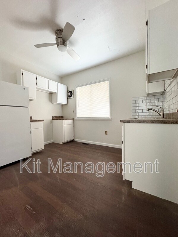 Foto del edificio - 1752 Finch St