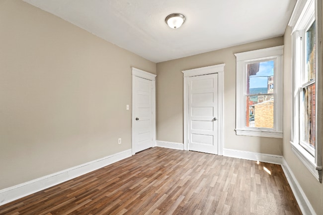 Building Photo - 117 Susquehanna Ave