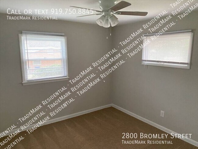 Foto del edificio - 2800 Bromley St