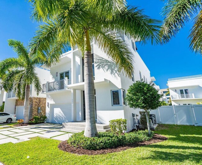 Foto del edificio - 3420 NW 84th Ave