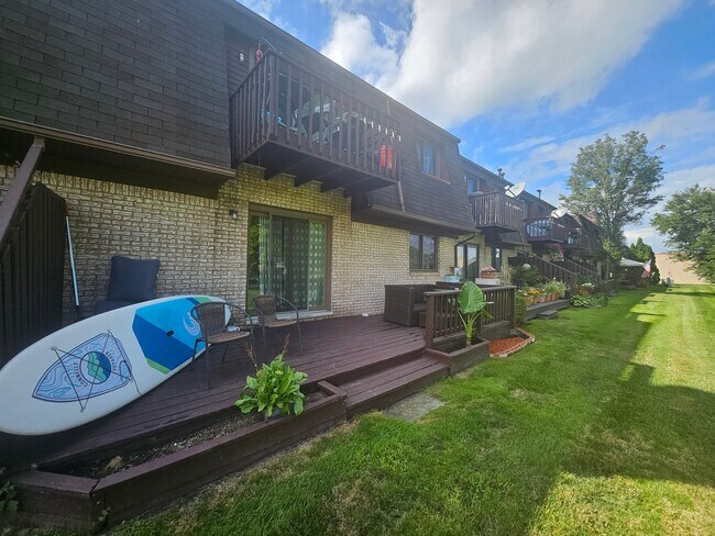 Foto del edificio - 25470 Quarter Deck St