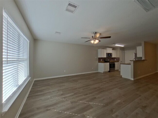Foto del edificio - 24127 Wilde Dr