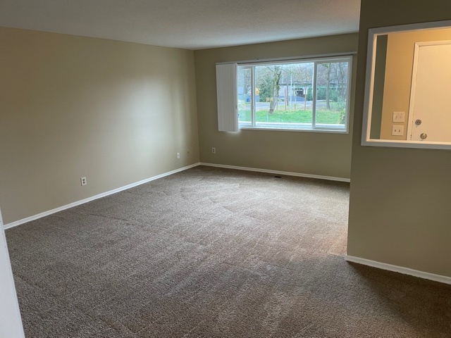 10339 NE Fargo St Unit A, Portland, OR 97220 - Condo for Rent in ...