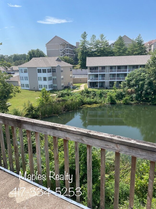 Building Photo - UNFURNISHED 2 BEDROOM 2 BATH PENTHOUSE LOF...