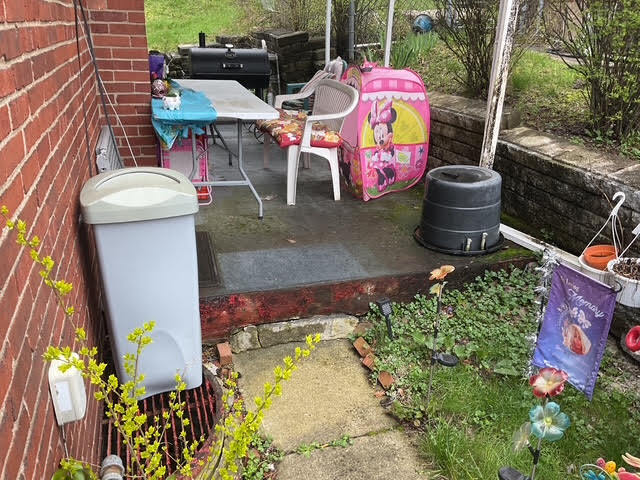 Building Photo - 2015 Fairlawn St