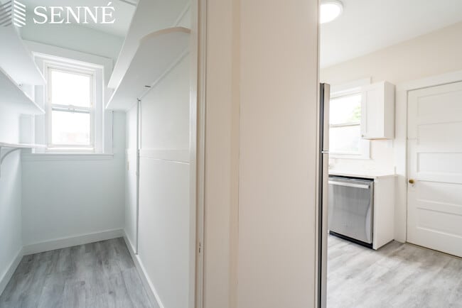 Building Photo - 277 Highland Ave