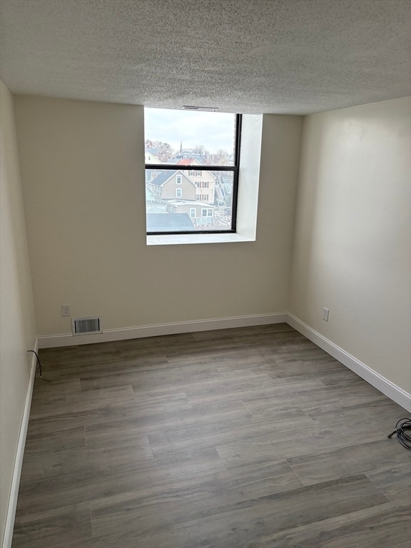 Foto del edificio - 34 Newhall St