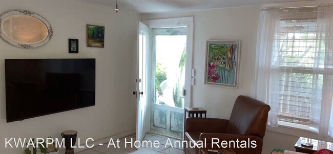 Foto del edificio - 2 br, 1 bath House - 1015 Angela