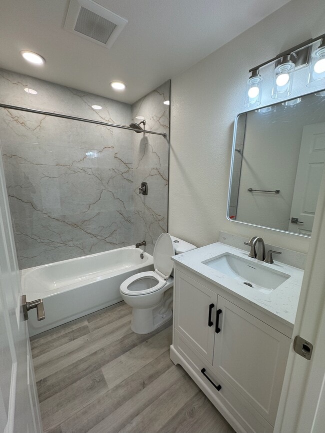 Building Photo - 21944 Arbor Ave