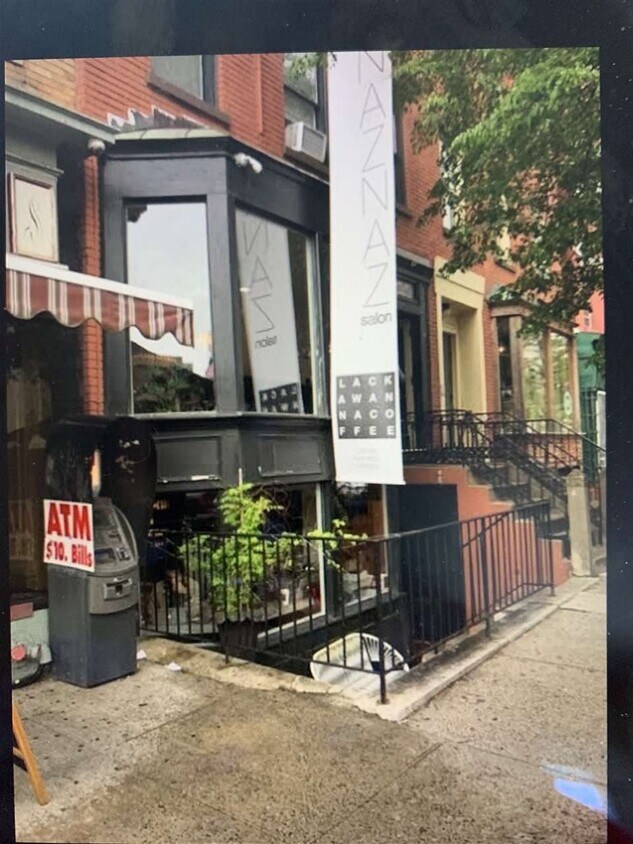 Foto principal - 295 Grove St