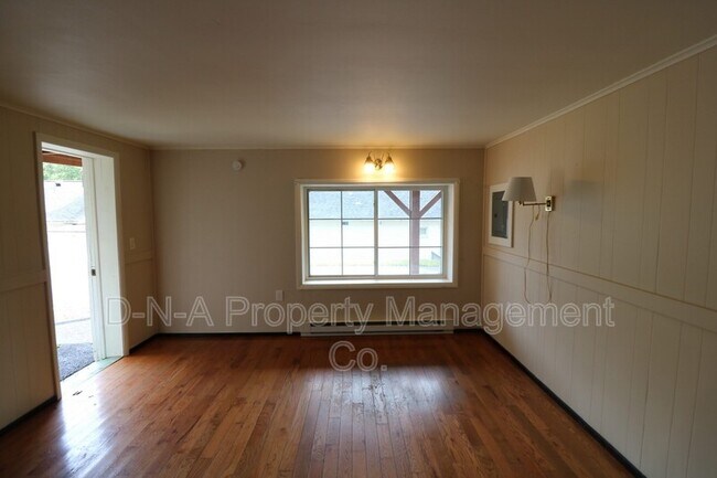 Foto del edificio - 108 3rd St