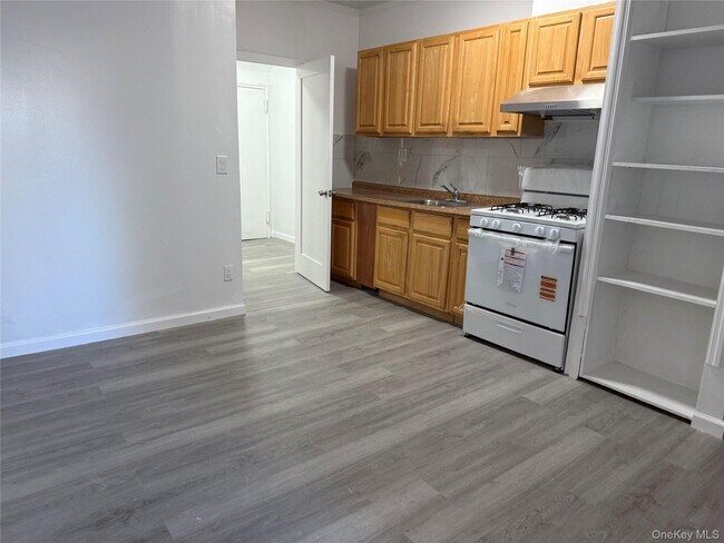 Foto del edificio - 1964-64 81st St