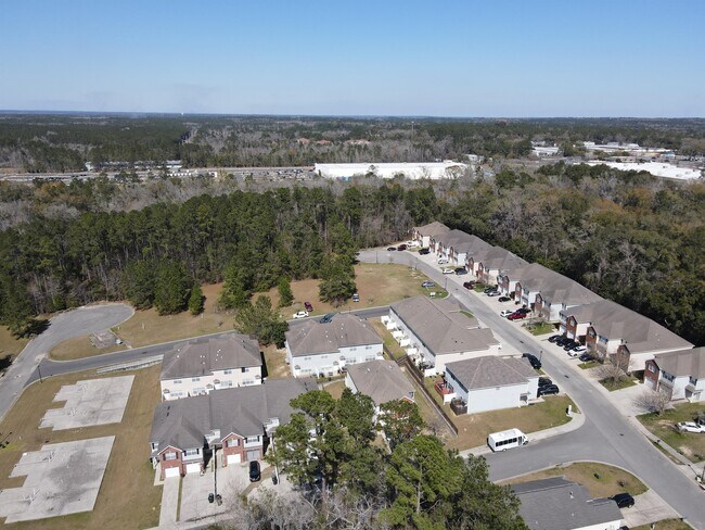 Building Photo - 5323 Dreamers Ln
