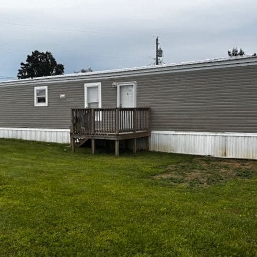 Building Photo - 475 Landis Ln