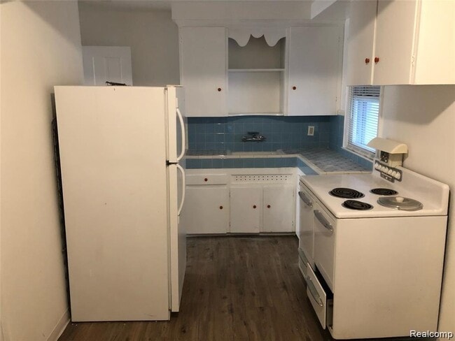 Foto del edificio - 17904 Harman St