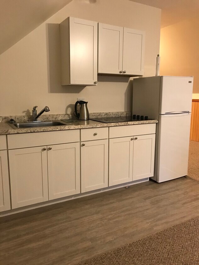 22 Vines Rd Unit 1, Saco, ME 04072 Apartments in Saco, ME