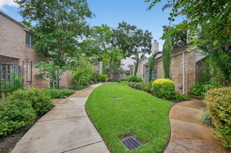 Building Photo - 12625 Memorial Dr