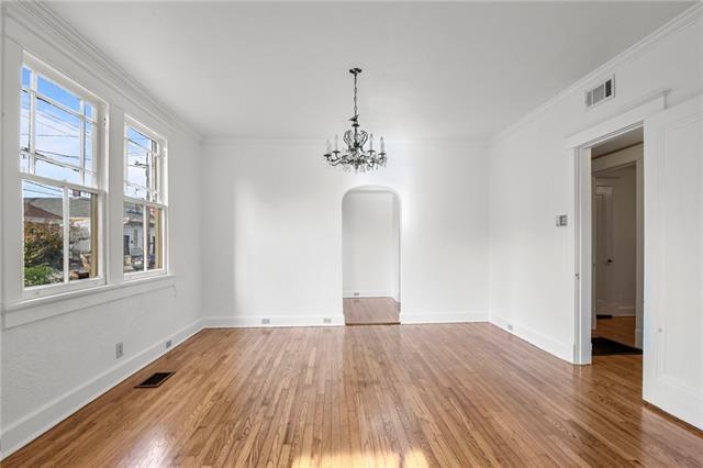 Foto del edificio - 1551 N Miro St