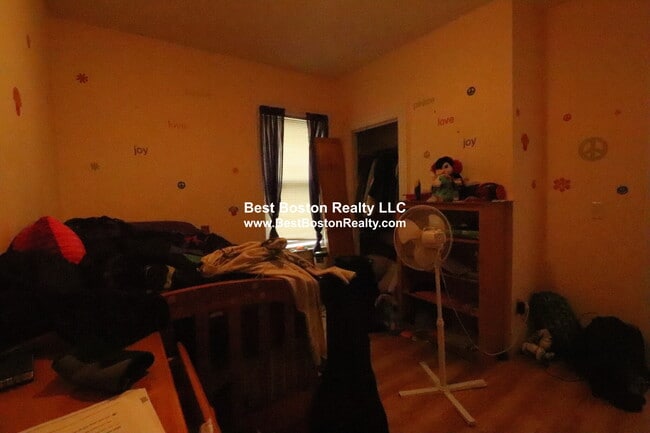 Building Photo - 27 Portsmouth St