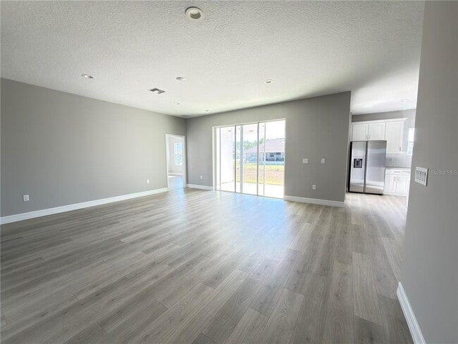 Foto del edificio - 5048 San Ignacio Dr