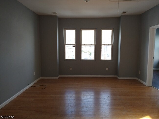 Building Photo - 180 W End Ave