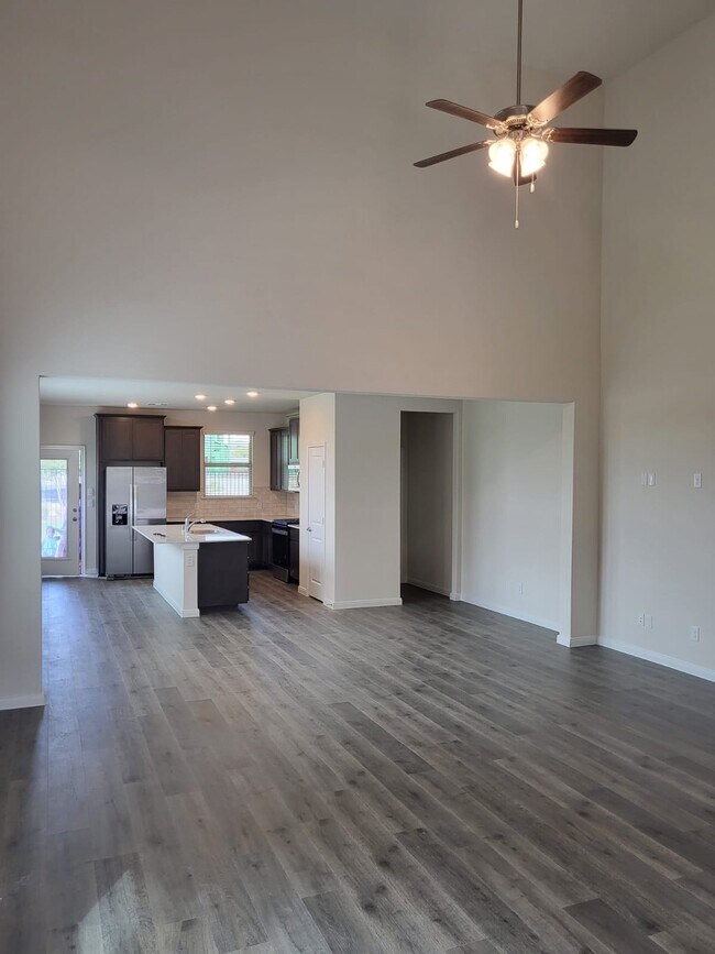 Building Photo - 2232 Deya Dr