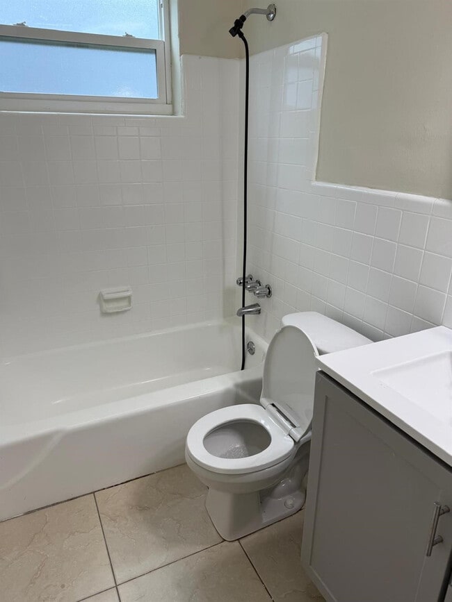 Foto del edificio - 101 SE 9th St