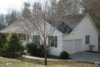 Building Photo - 90 Roasted Chestnut Trail