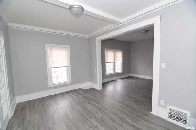 Foto del edificio - 1124 18th Ave