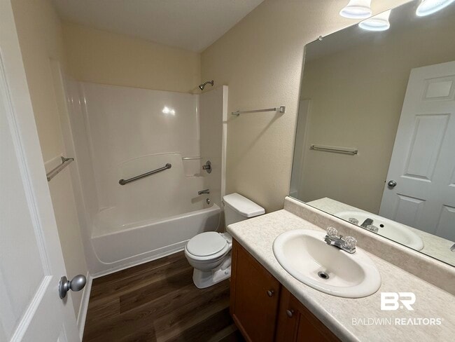 Building Photo - 104 Kemper Ln