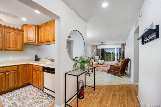 Foto del edificio - 1550 NE Ocean Blvd