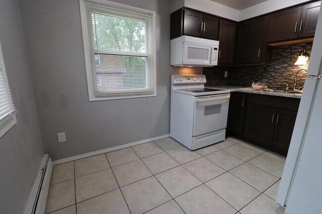 Foto del edificio - 1405 S Taylor St