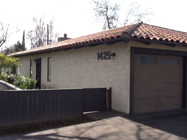 Building Photo - 1425 Tully Rd