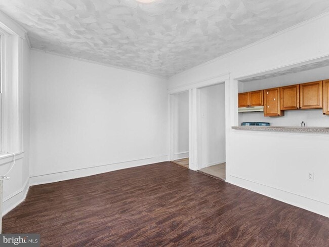 Building Photo - 508 Midvale Ave