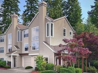 The corner home - 2964 142nd Pl SE