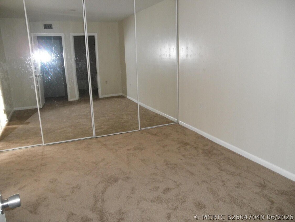 Foto del edificio - 731 Mill Valley Pl