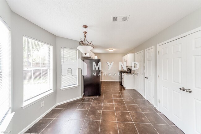 Building Photo - 3 br, 2 bath House - 6731 Whitten Grove Cv