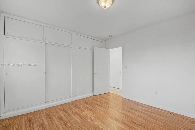 Foto del edificio - 60 NW 79th St