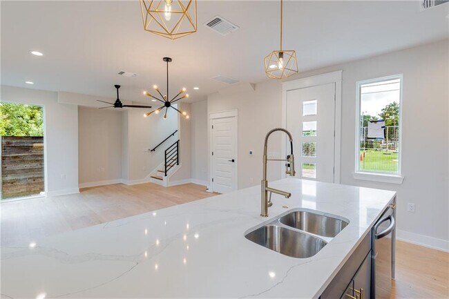 Foto del edificio - 2206 Willow St