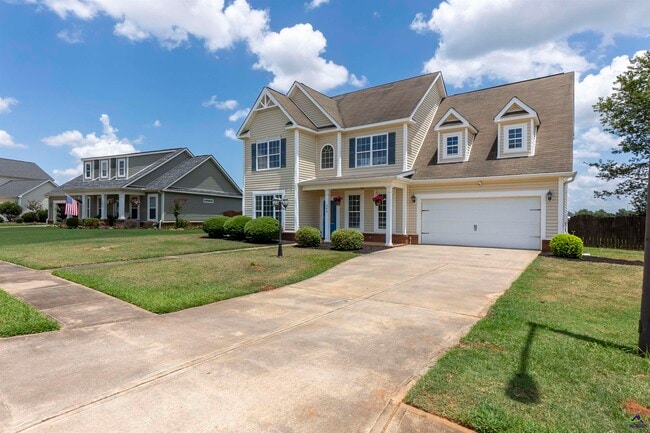 Building Photo - 309 Raleigh Dr