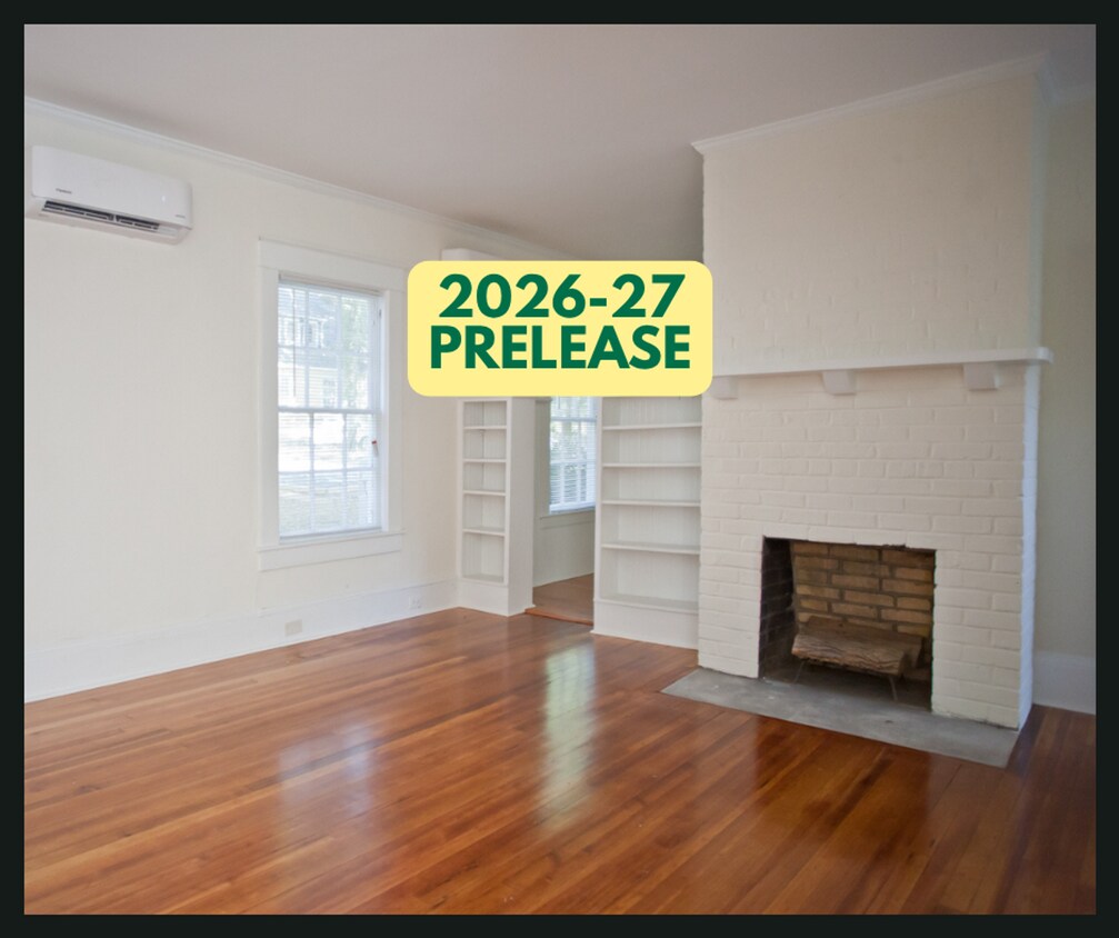 Foto principal - Renovated 3br/1ba Cottage on North Street