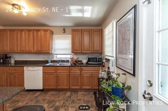 Building Photo - Charming Two Bedroom Duplex - $1,665/month...