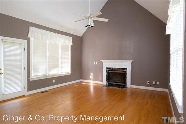 Foto del edificio - 3 br, 2.5 bath House - 24 Ballard Court