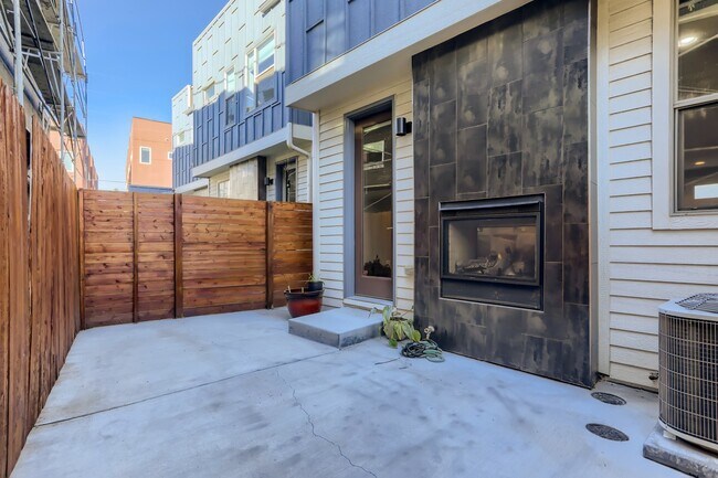 Foto del edificio - 1261 Perry St