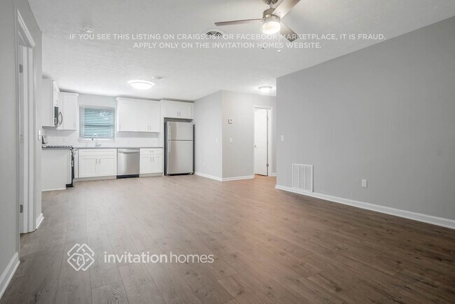 Foto del edificio - 210 Meadowbrook Dr